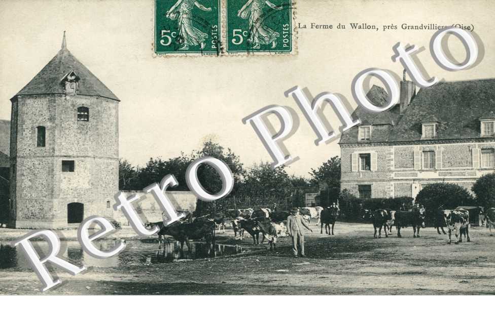 la ferme du Wallon, pres Grandvilliers