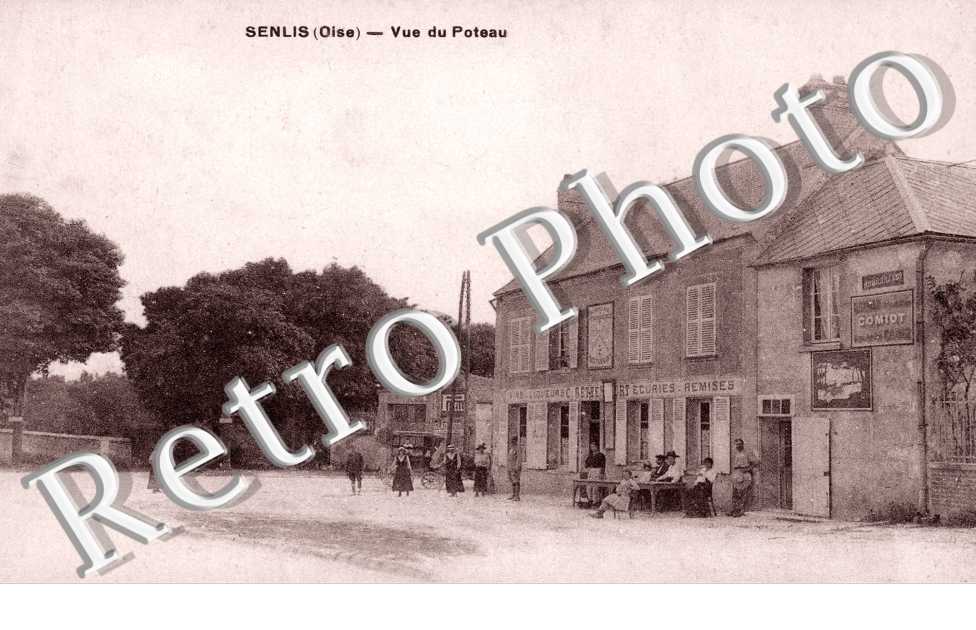 VUE DU POTEAU