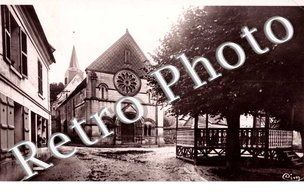 l'eglise et la place