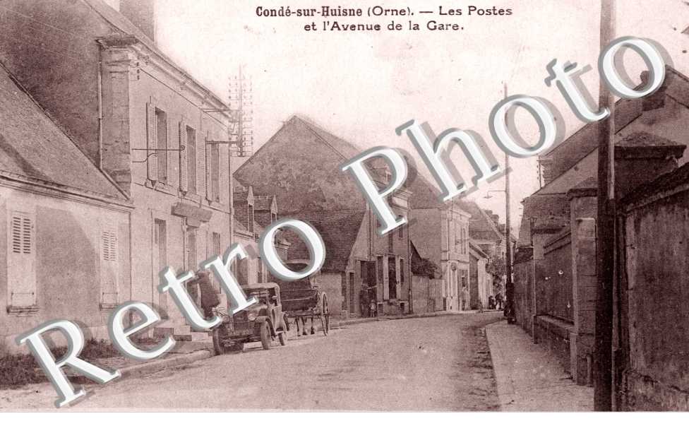Les Postes et l'Avenue de la Gare