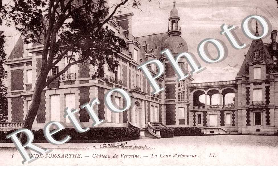 chateau de Verveine, la cour d'honneur