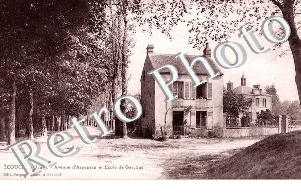Avenue d'Argentan et l'Ecole de Garcons