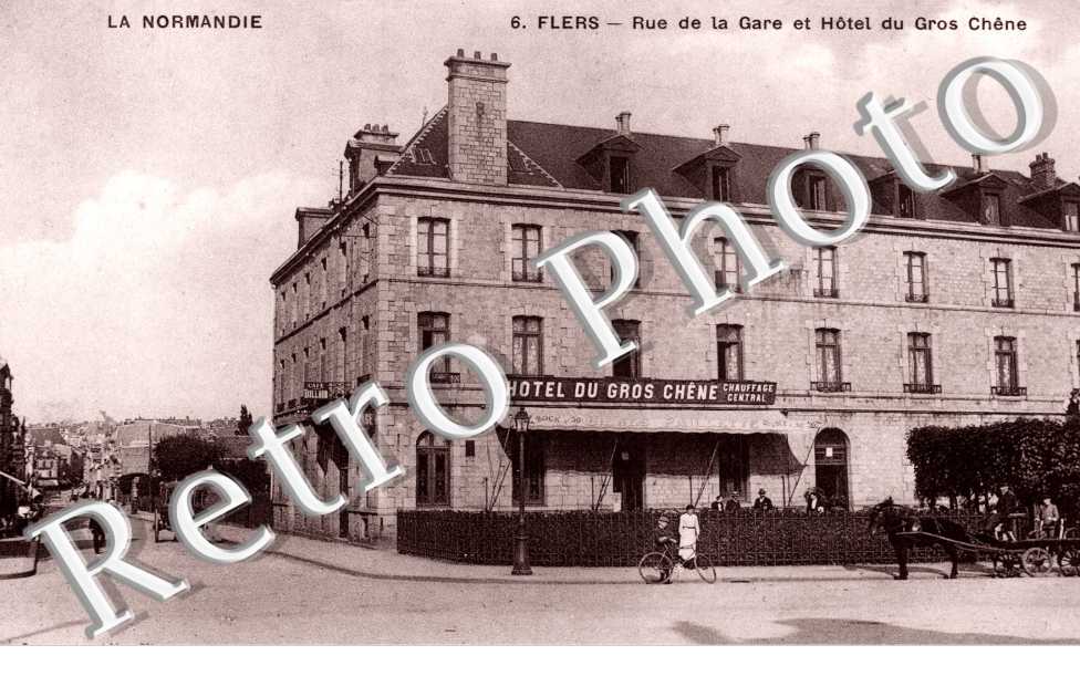 rue de la gare et Hotel du Gros Chene