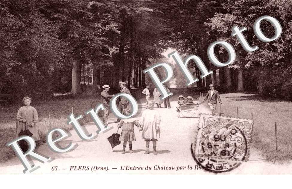 l'entree du chateau