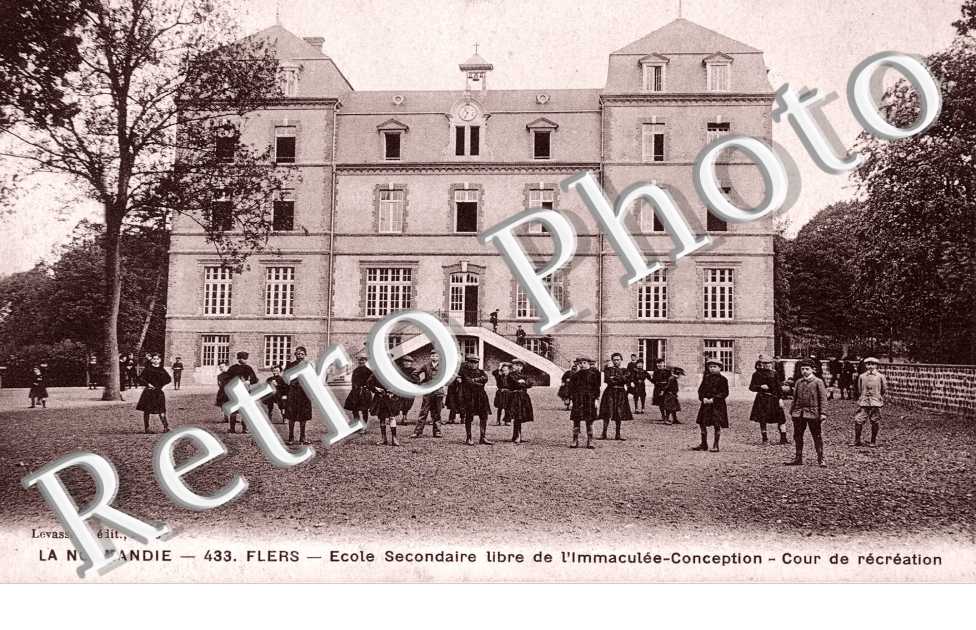ecole secondaire libre de l'immaculee conception - Cour de recreation