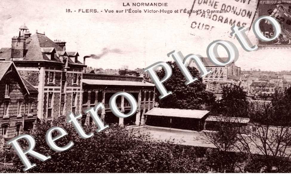 vue sur l'ecole Victor Hugo et l'eglise Saint Germain
