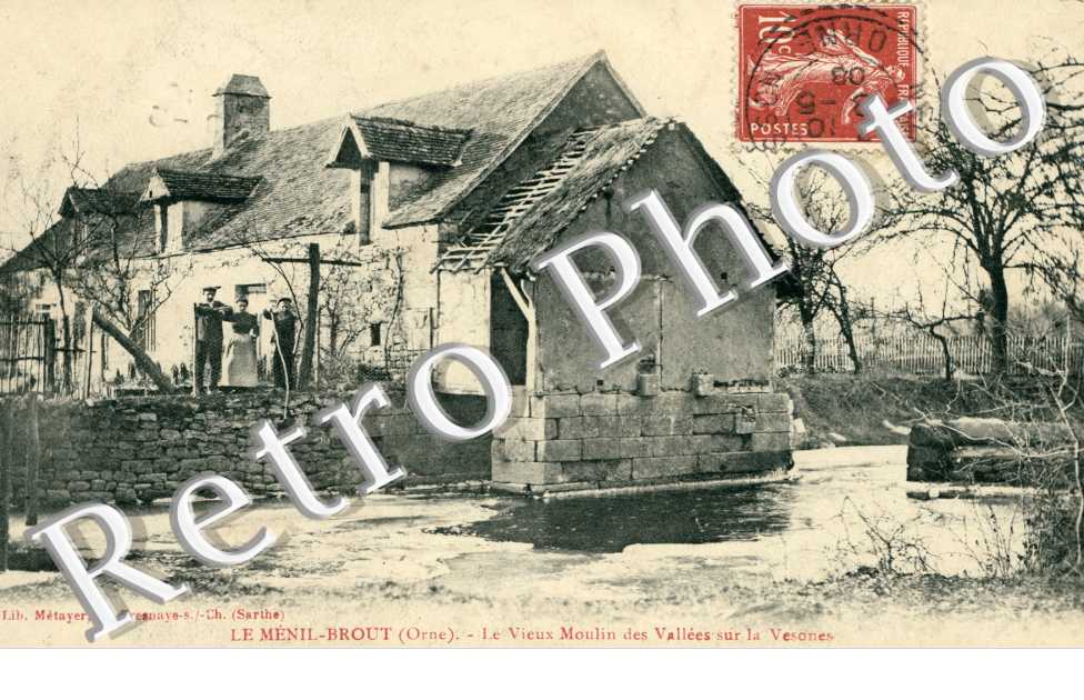 le Vieux Moulin des Vallees sur la Vesones