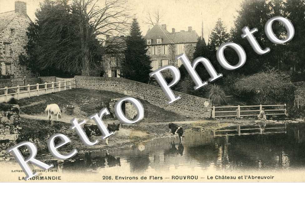 Rouvrou, le Chateau et l'Abreuvoir
