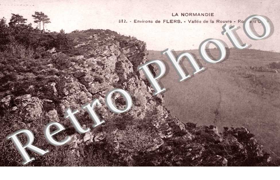 Vallee de la Rouvre, Roche d'Oitre