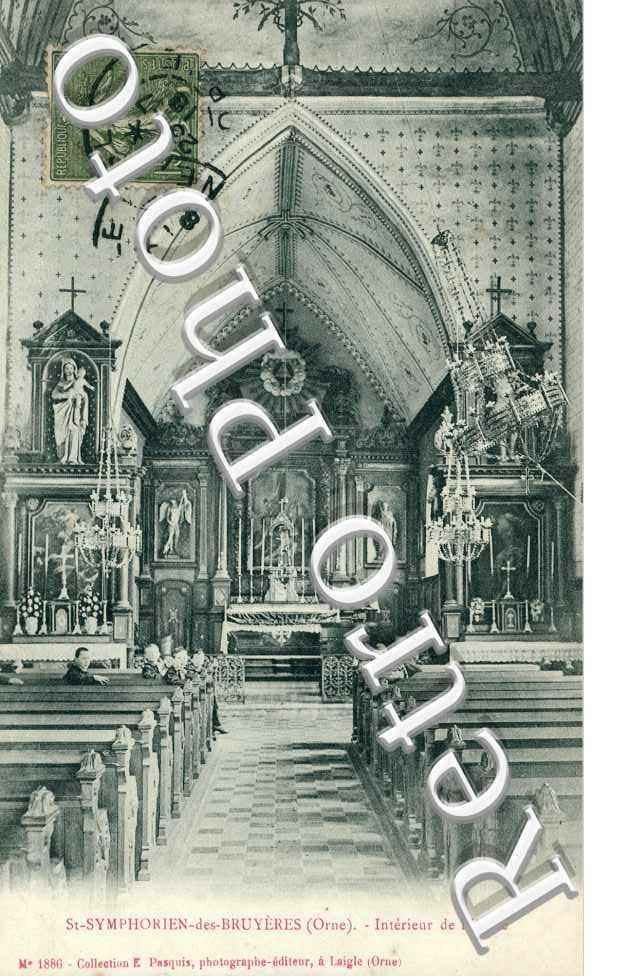 Interieur de l'Eglise