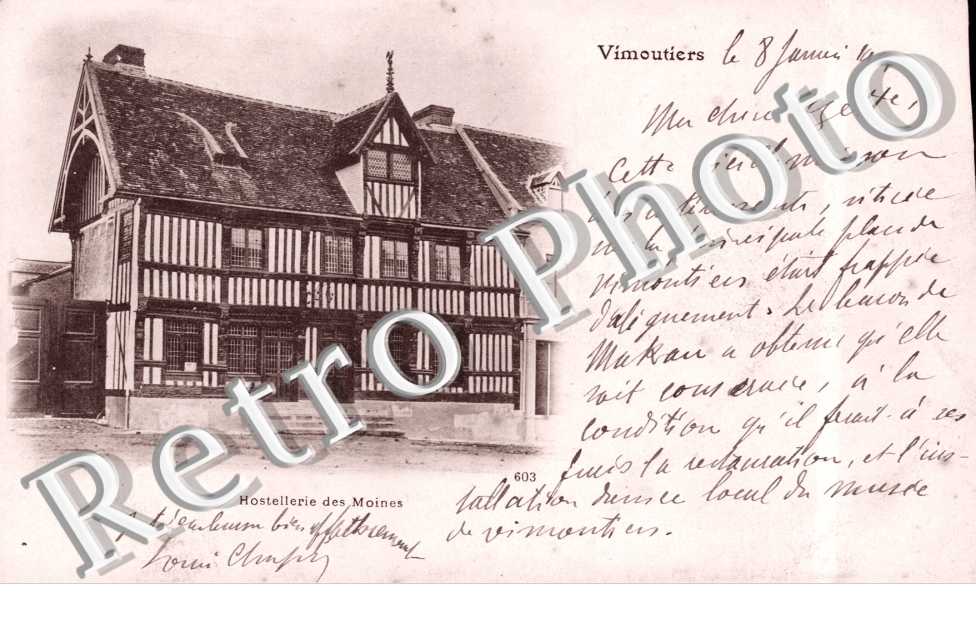 Ancienne Hostellerie des Moines de Jumieges  Actuellement le musee et la Caisse d'Epargne
