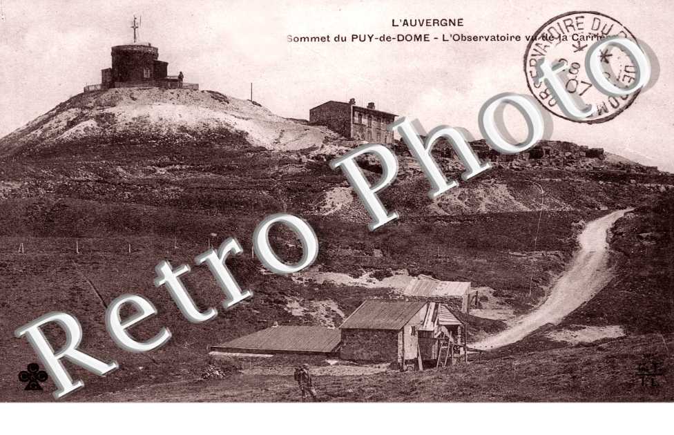 Sommet du Puy de Dome et l'Observatoire