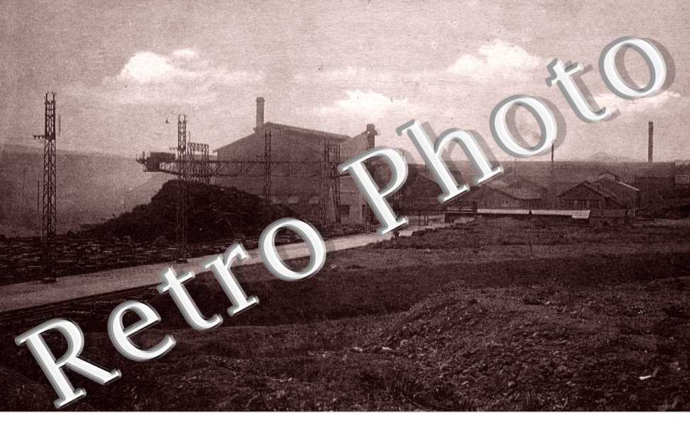 Les usines des Ancizes, pres Saint-Georges-de-Mons