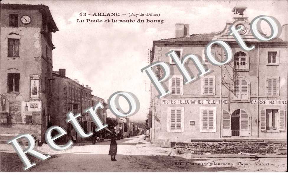 La Poste et la Route du Bourg