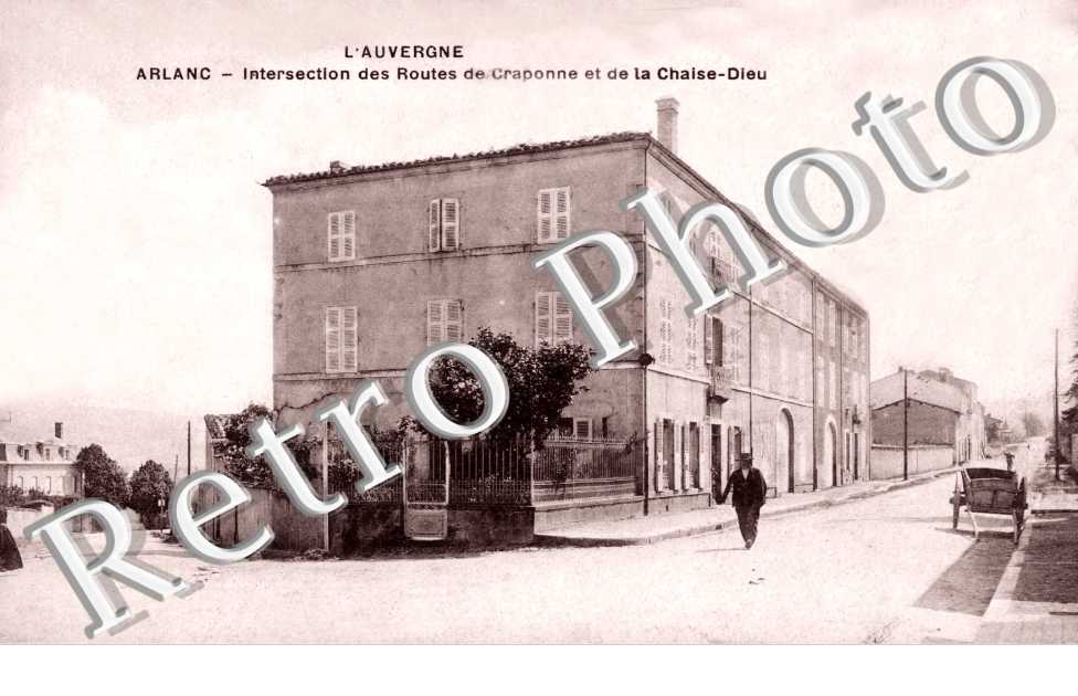 Intersection des Routes de Craponne et de la Chaise Dieu