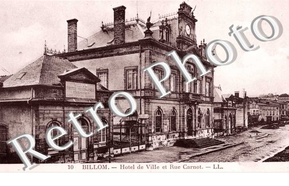 Hotel de Ville  et rue Carnot