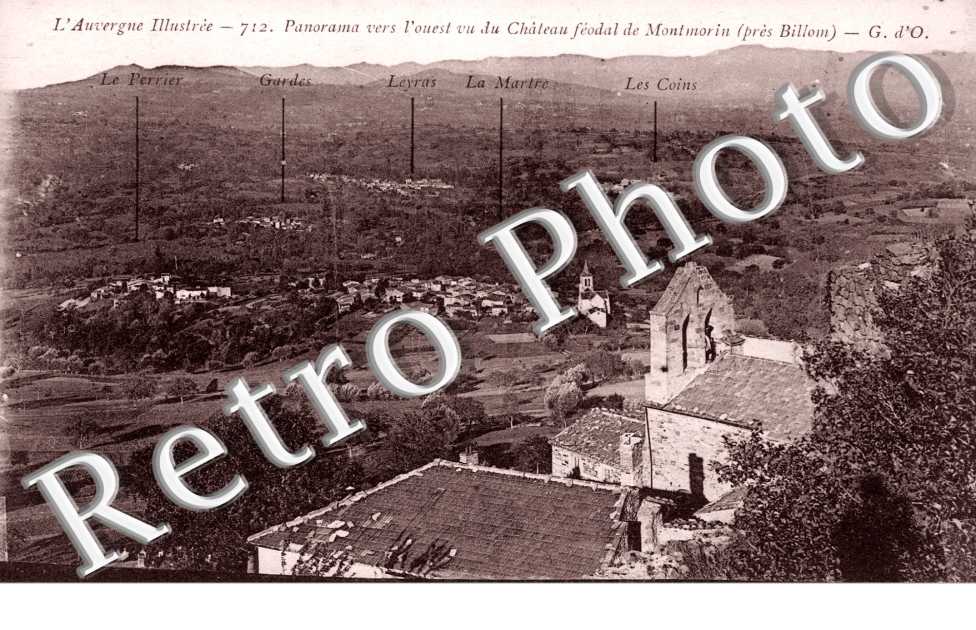 Panorama vu du chateau feodal de Montmorin