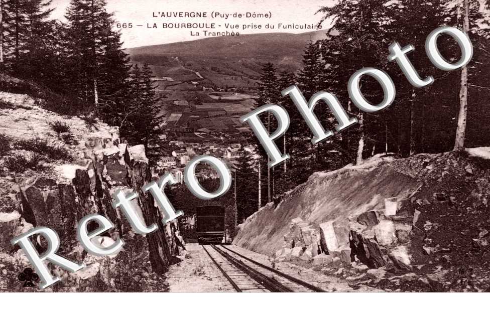 Vue prise du funiculaire La tranchee