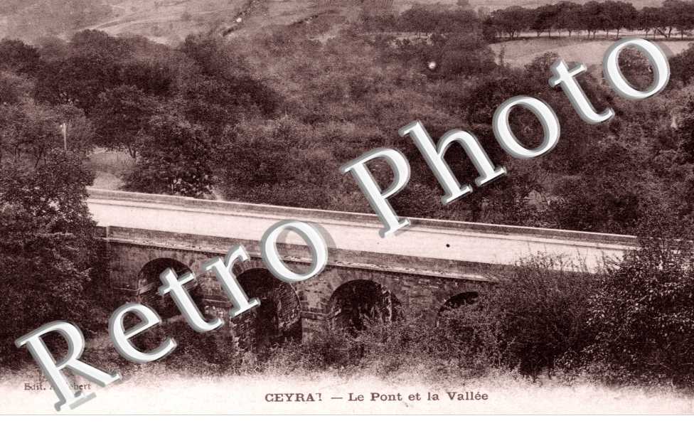 Le Pont et la Vallee