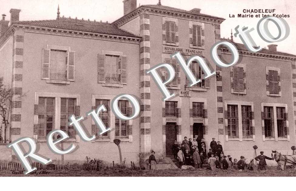 La Mairie et les Ecoles