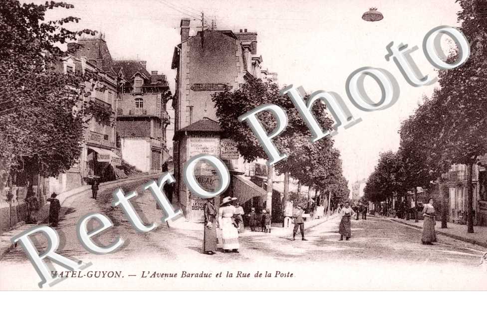 Rue de la Poste et Avenue de Baraduc