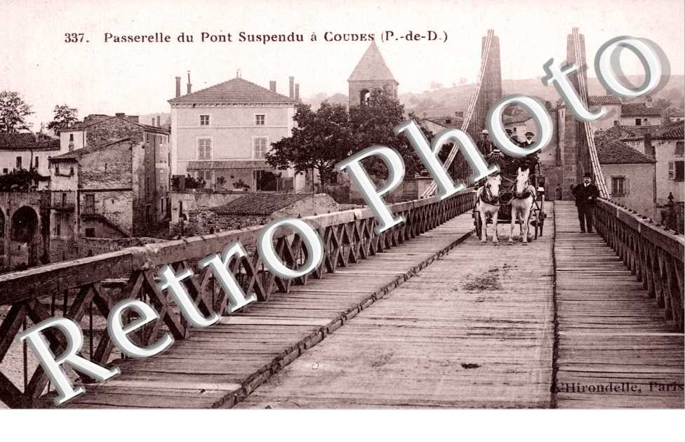 passarelle du Pont Suspendu a Coudes