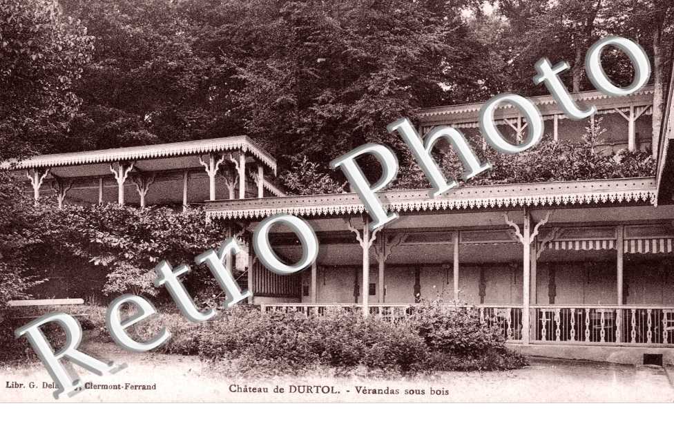 le Chateau - Veranda sous bois