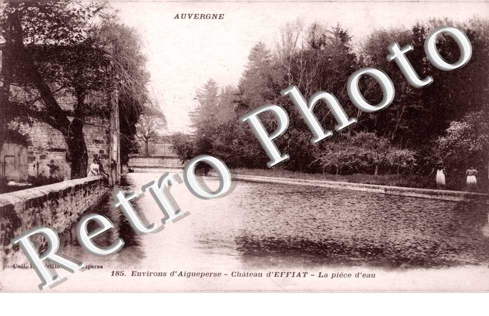 Le Château - La Pièce d'Eau
