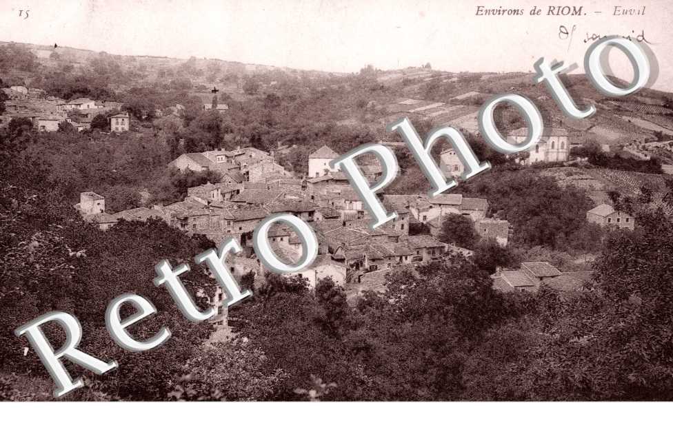 le village d'Enval