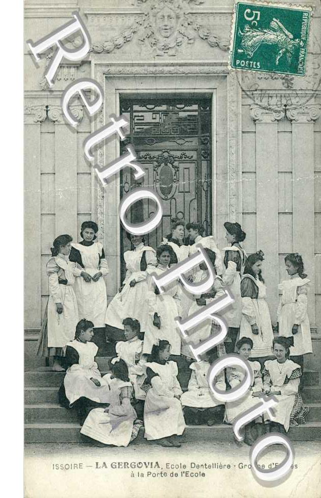 La Gergovia, Ecole Dentelliere