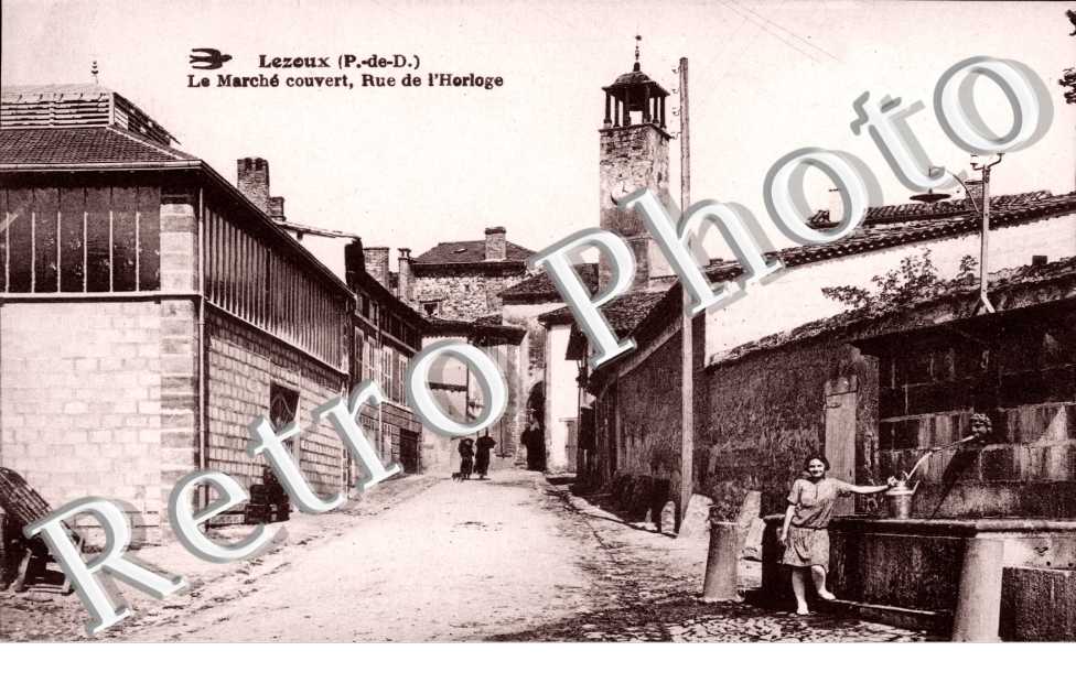 le Marche Couvert, Rue de l'Horloge