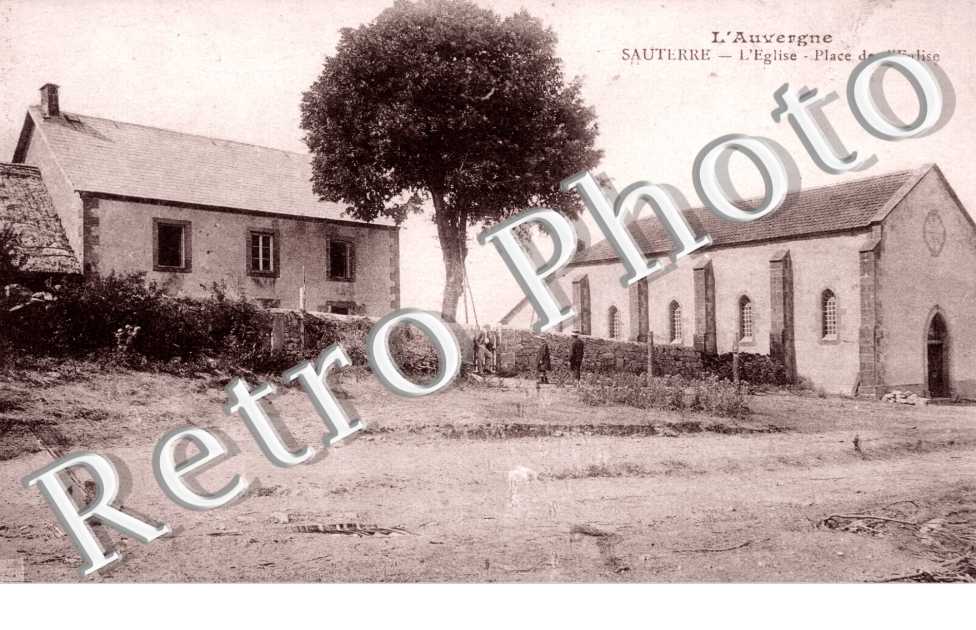 Sauterre - L'eglise - Place de l'eglise