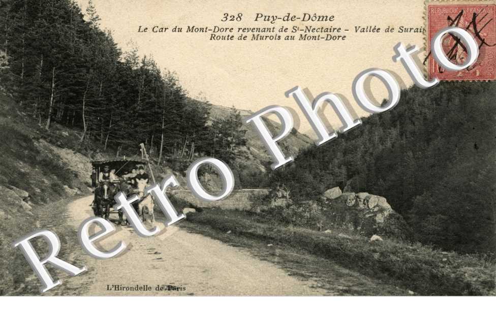 Le Car du Mont Dore revenant de Saint-Nectaire 