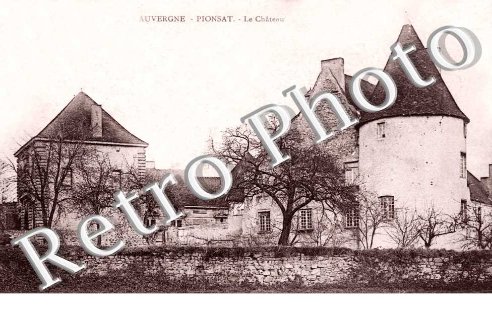 Chateau, cour interieur