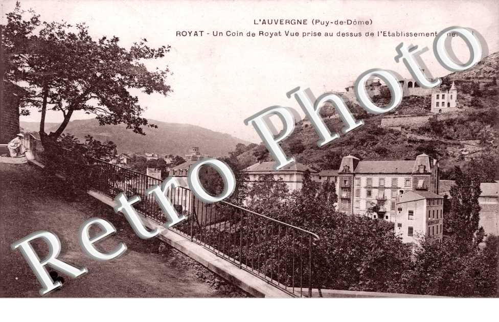 vue prise de l'Etablissement Thermal