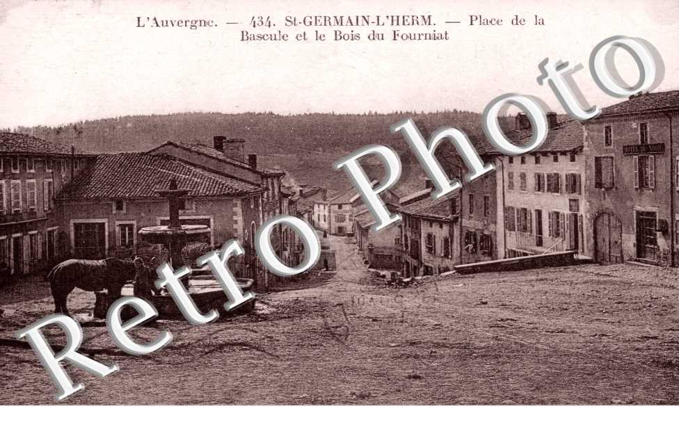Place de la Bascule et Bois du Fourniat