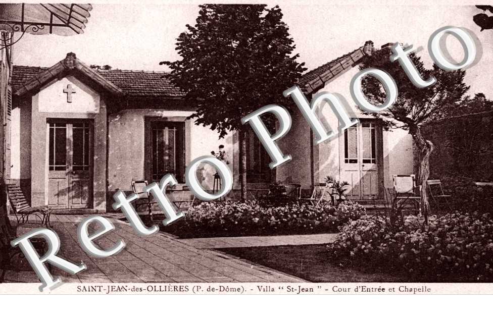 Villa Saint Jean - Cour d'entrée et chapelle