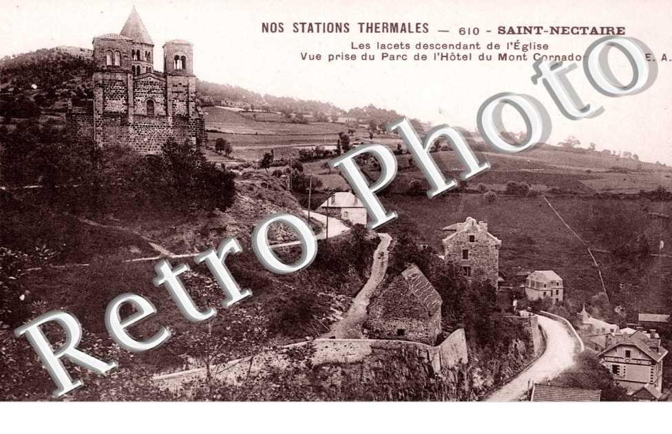 Les lacets descendant de l'eglise