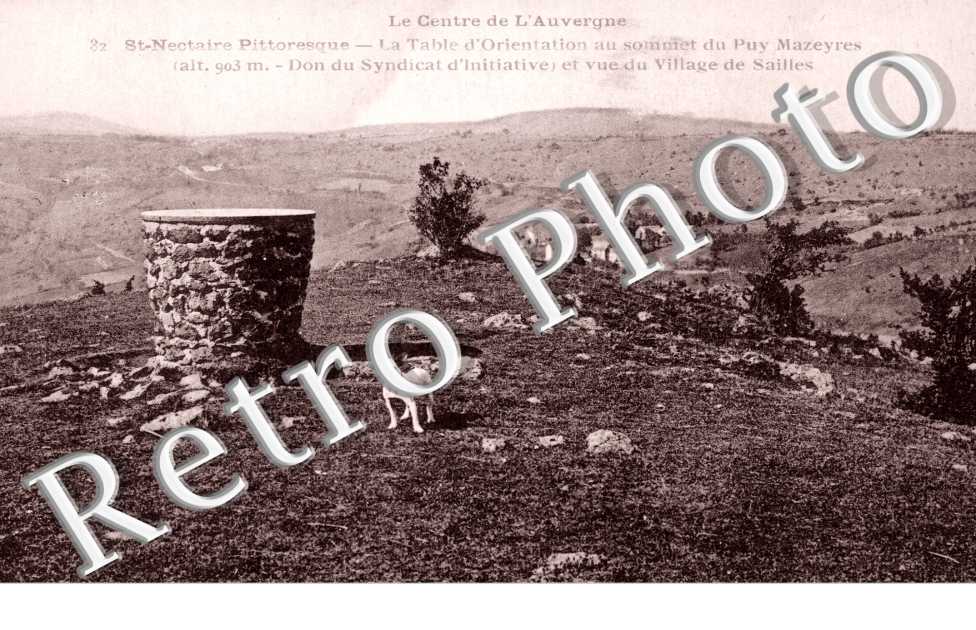 nouvelle table d'orientation au sommet du Puy de Mazieres