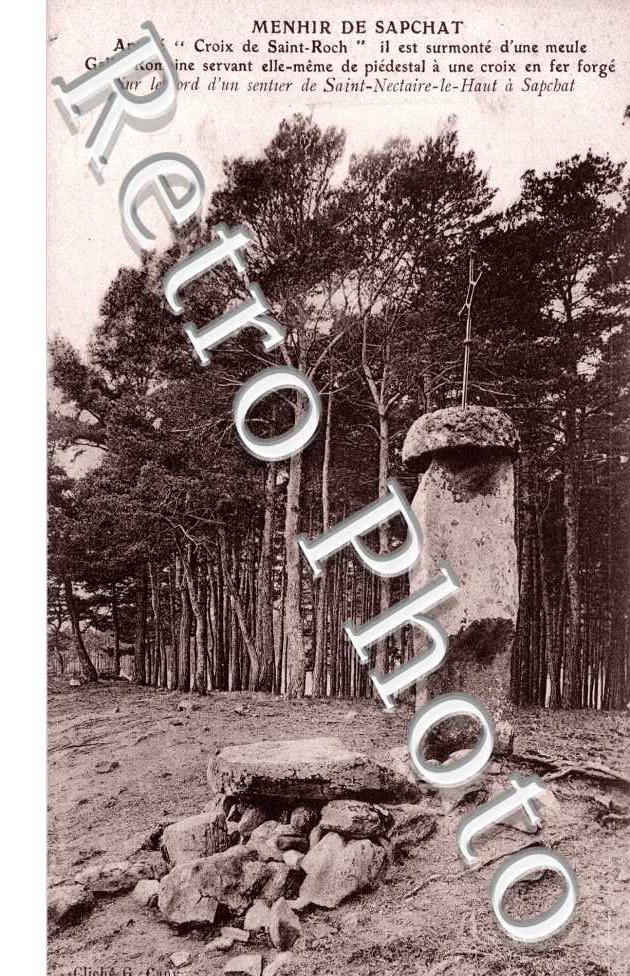 Menhir de Sapchat Croix de Saint Roch