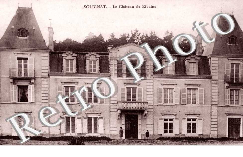 Le château de Ribains