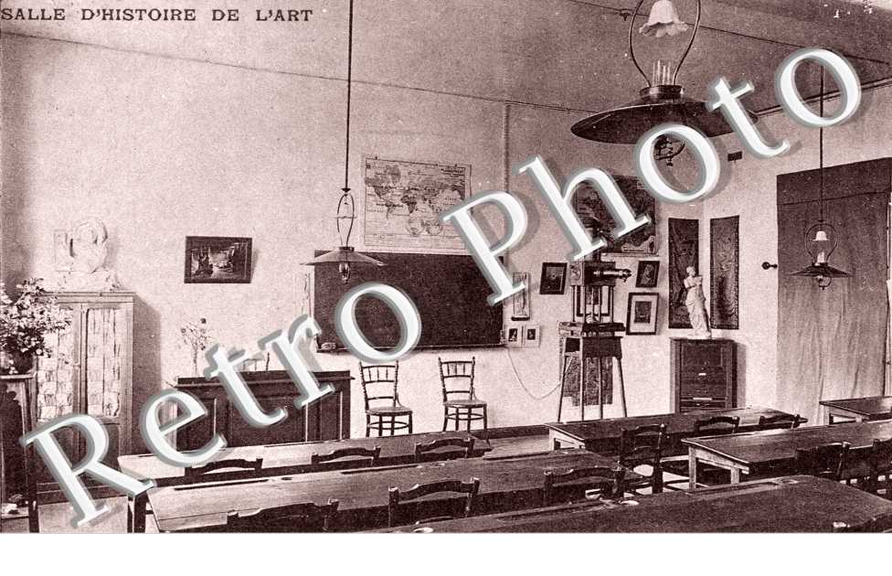 Ecole Nationnale Professionnelle - salle d'histoire de l'art