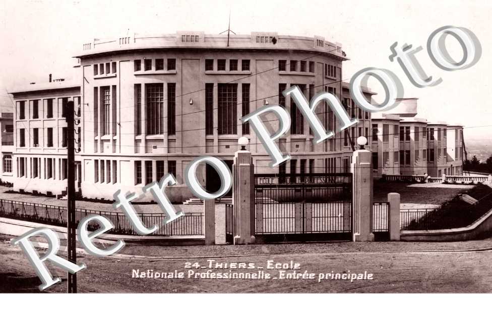 Ecole Nationnale Professionnelle - Entree Principale