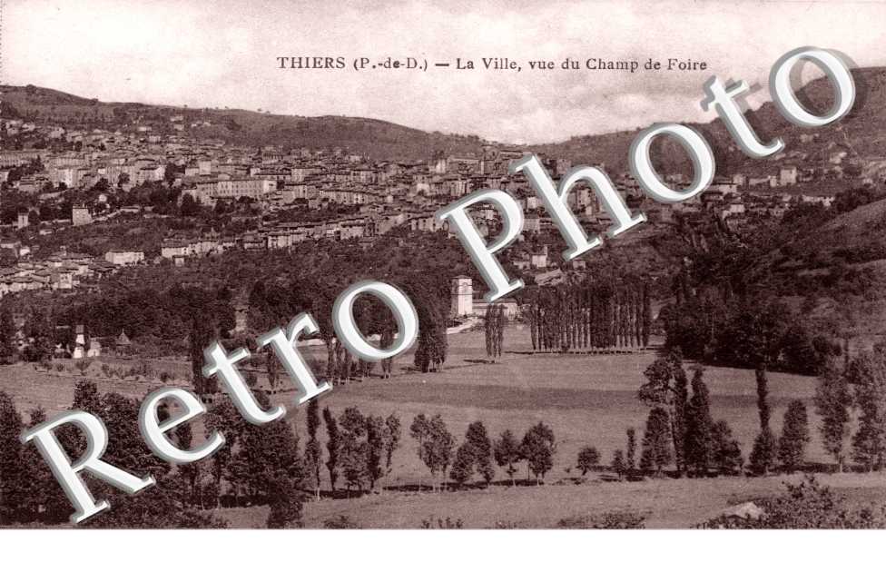 La ville vue du champ de foire