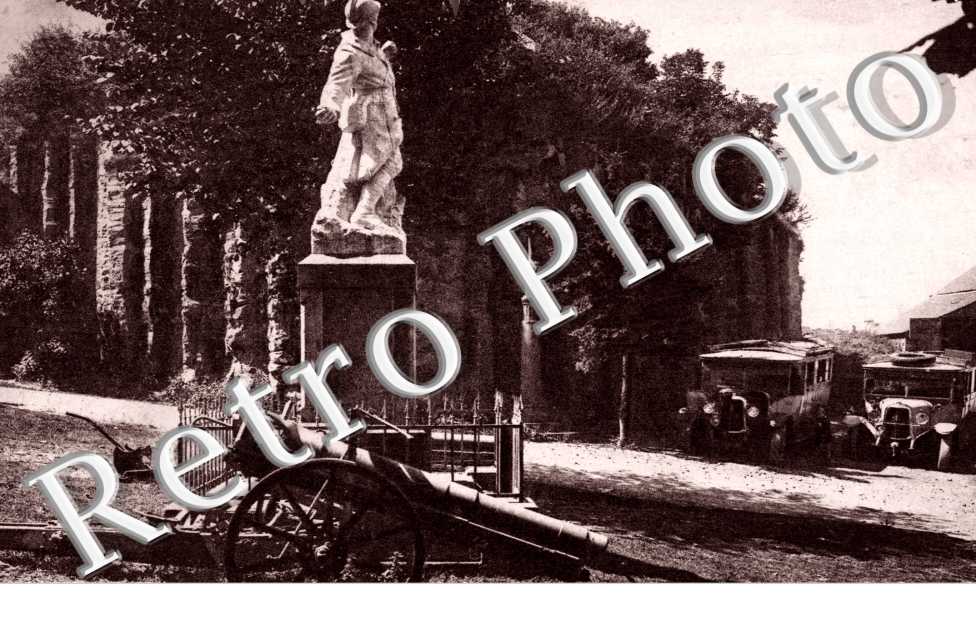 Le Monument aux Morts