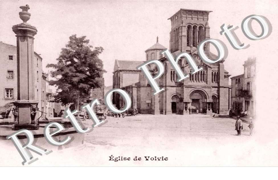L'eglise "avec fontaine"