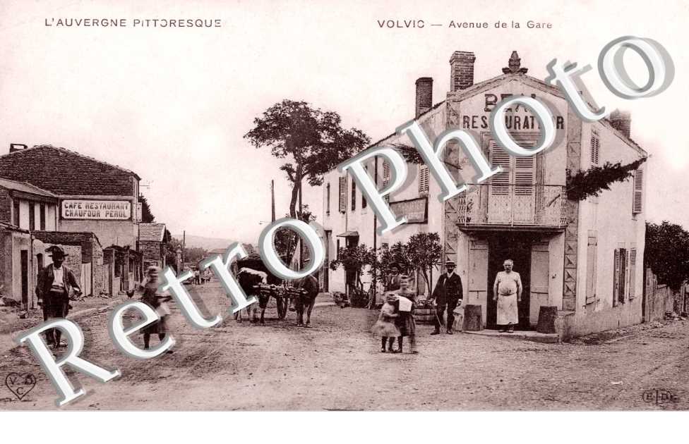 Avenue de la Gare et la Route