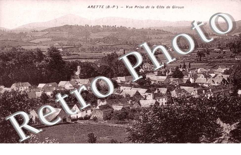Vue prise de la cote de Giroun