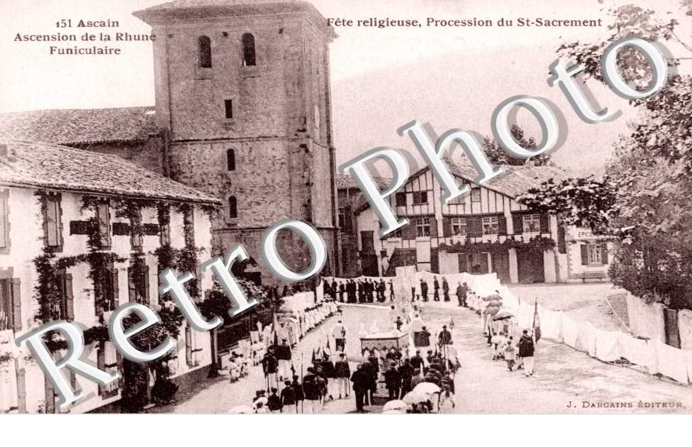 fete religieuse - procession du st-Sacrement