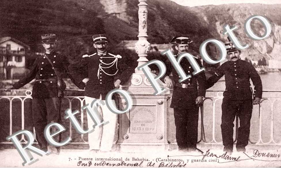 Puente internacional - Carabineros y guardia civil
